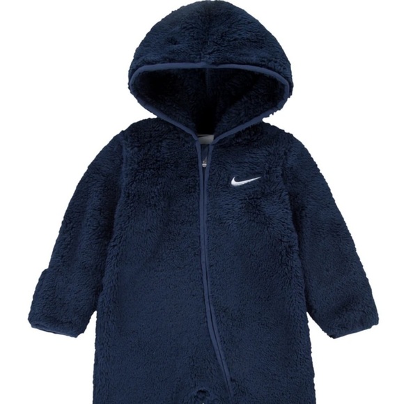 Nike Baby Boys and Girls Hooded Sherpa 
Baby  Hooded Sherpa Coverall - Picture 1 of 7